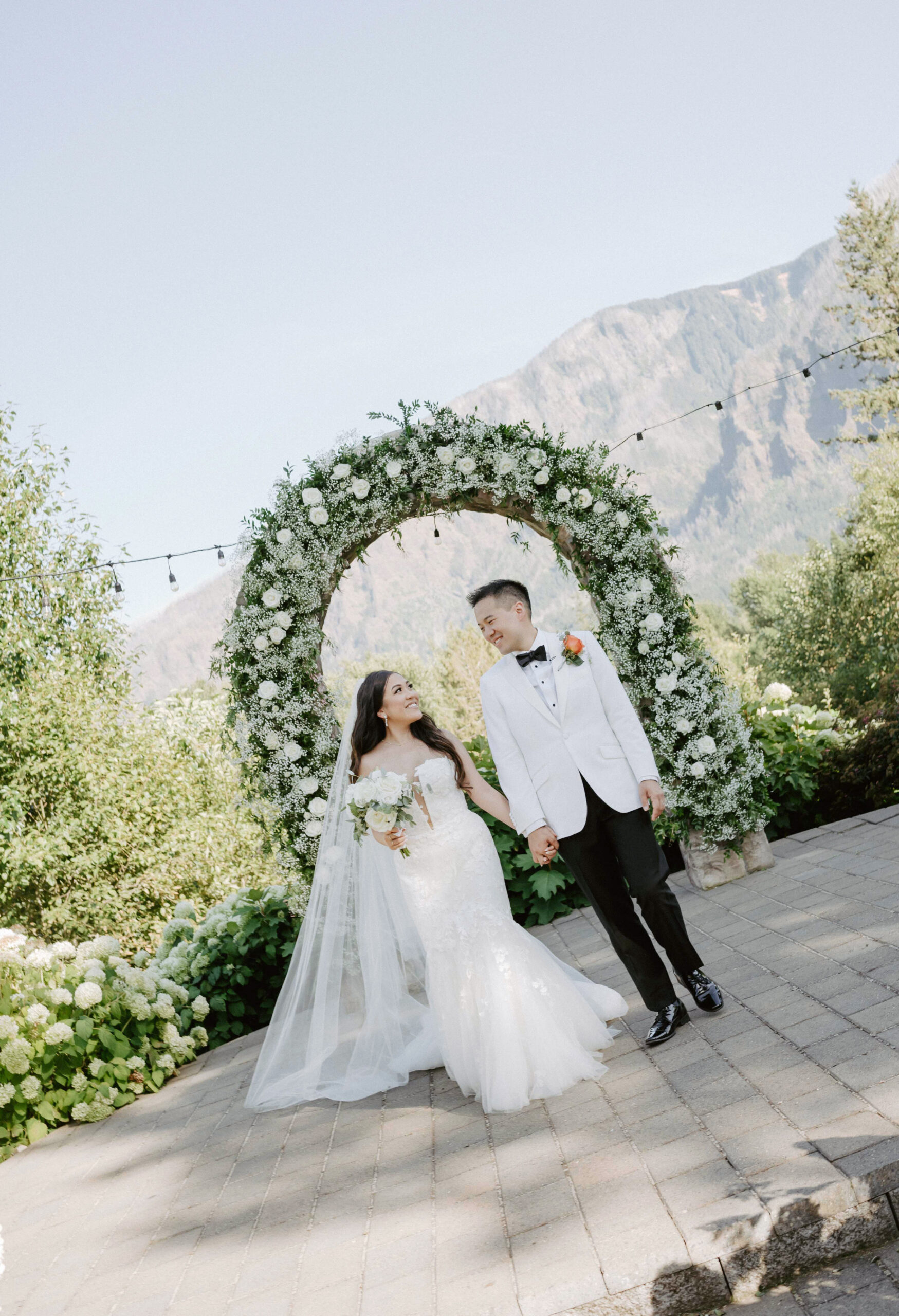 What Is A Destination Wedding? | Oregon Wedding Photographer