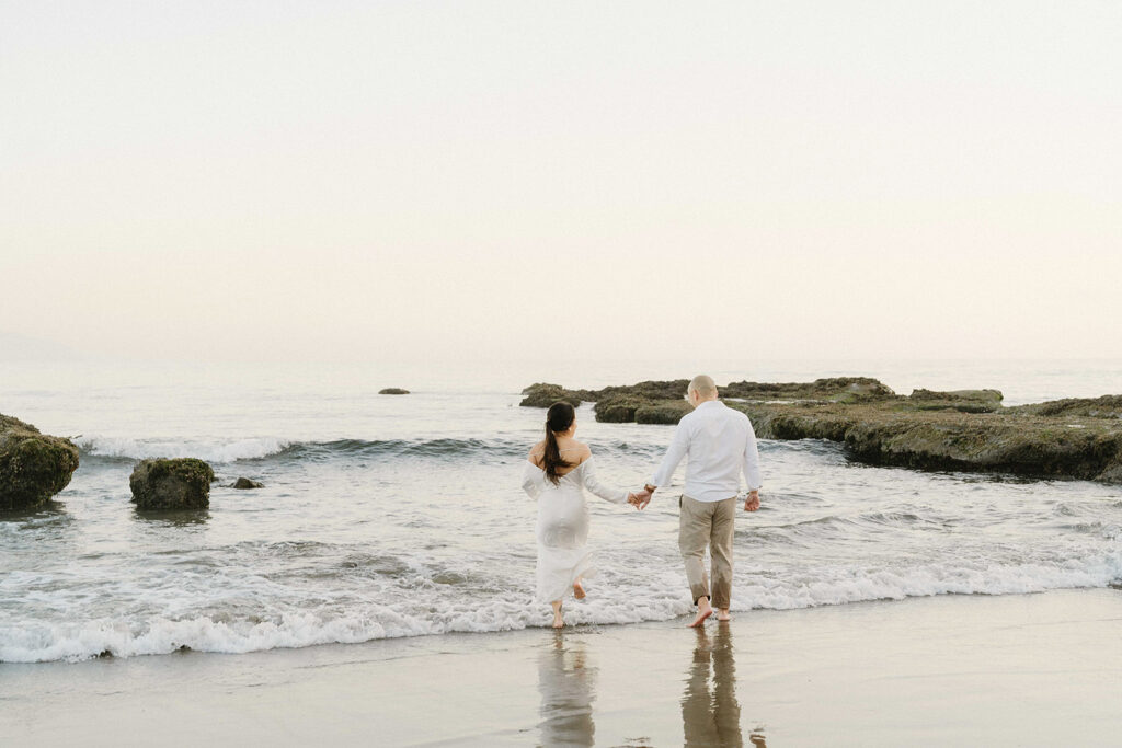 an engagement photoshoot on the coast of oregon
