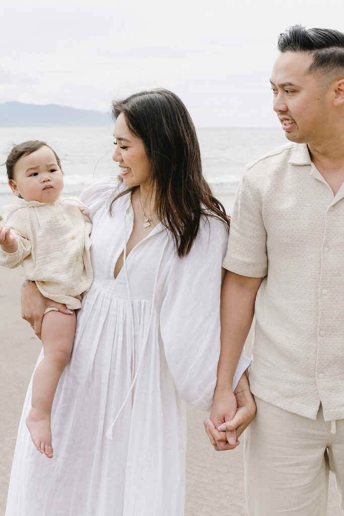 Family on the oregon coast for a family photoshoot
