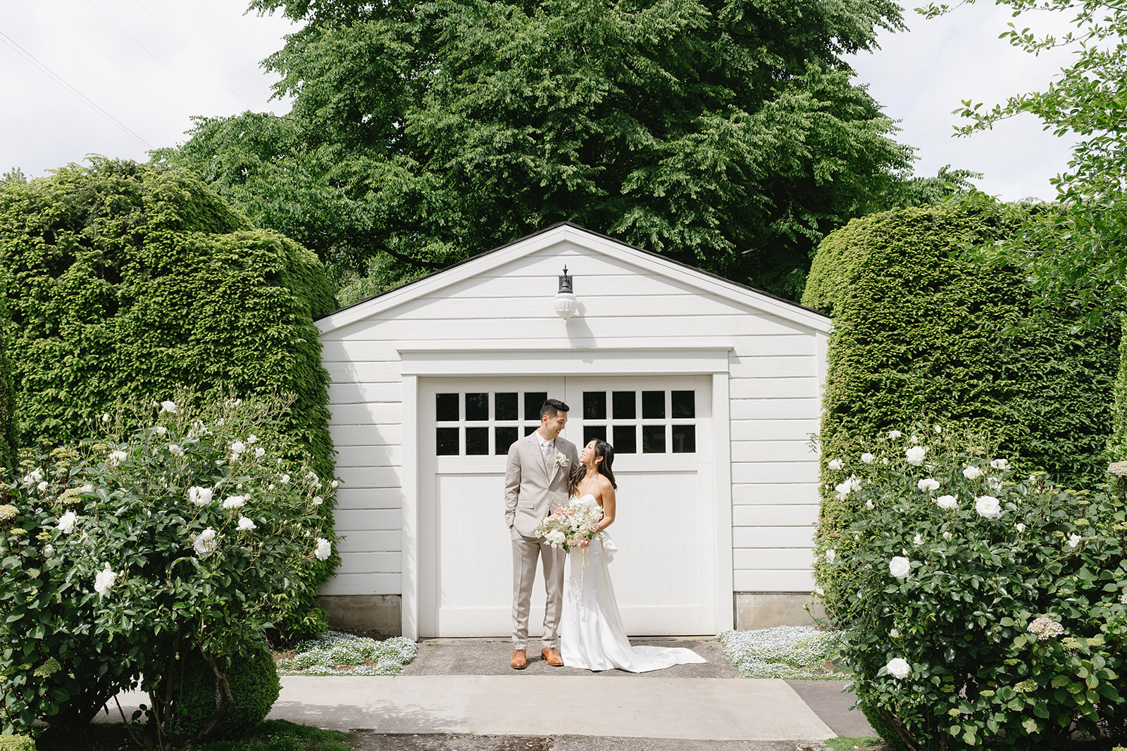 wedding photos of bride and groom