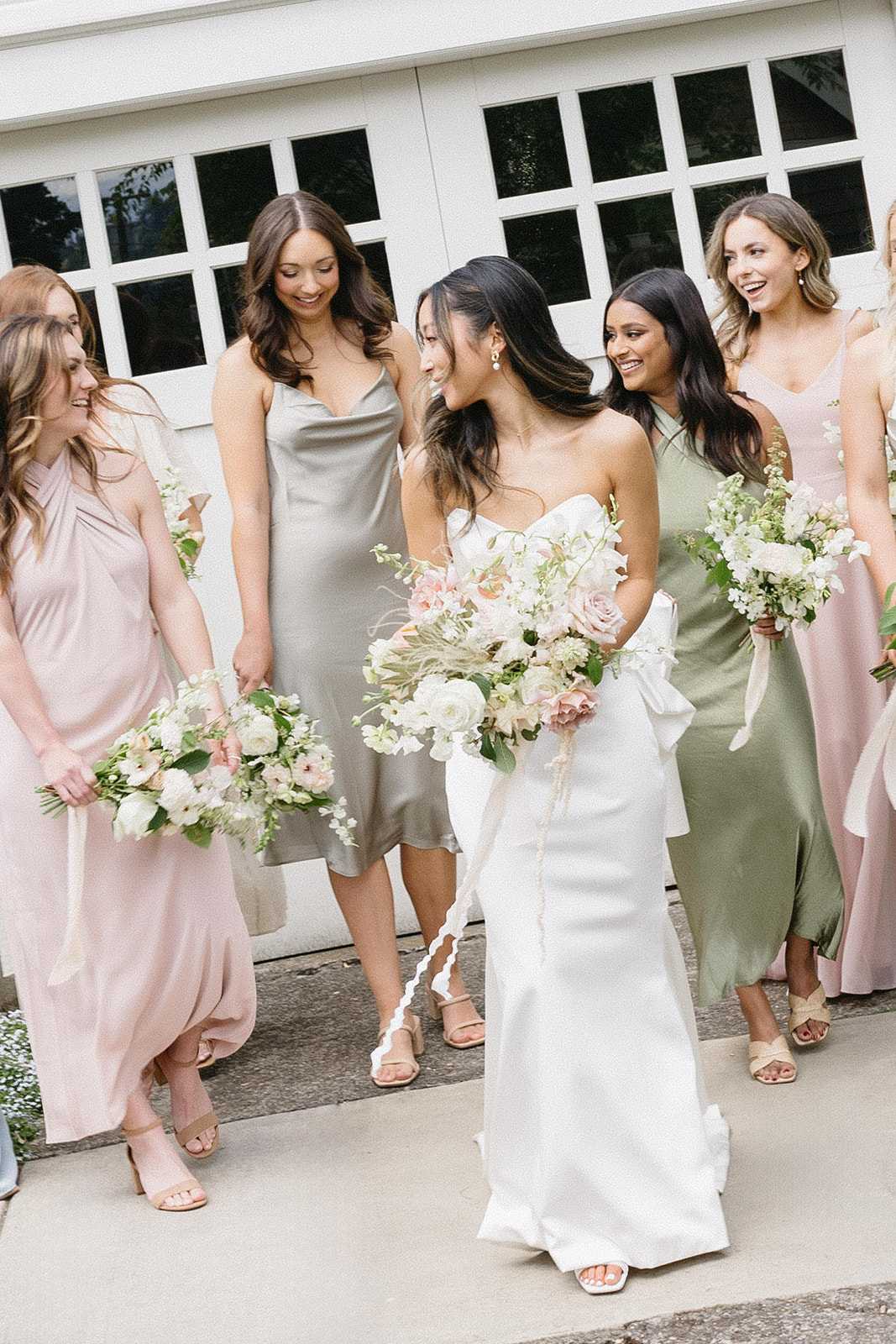 A Romantic Hawaiian Inspired Wedding with Cultural Wedding Traditions ...