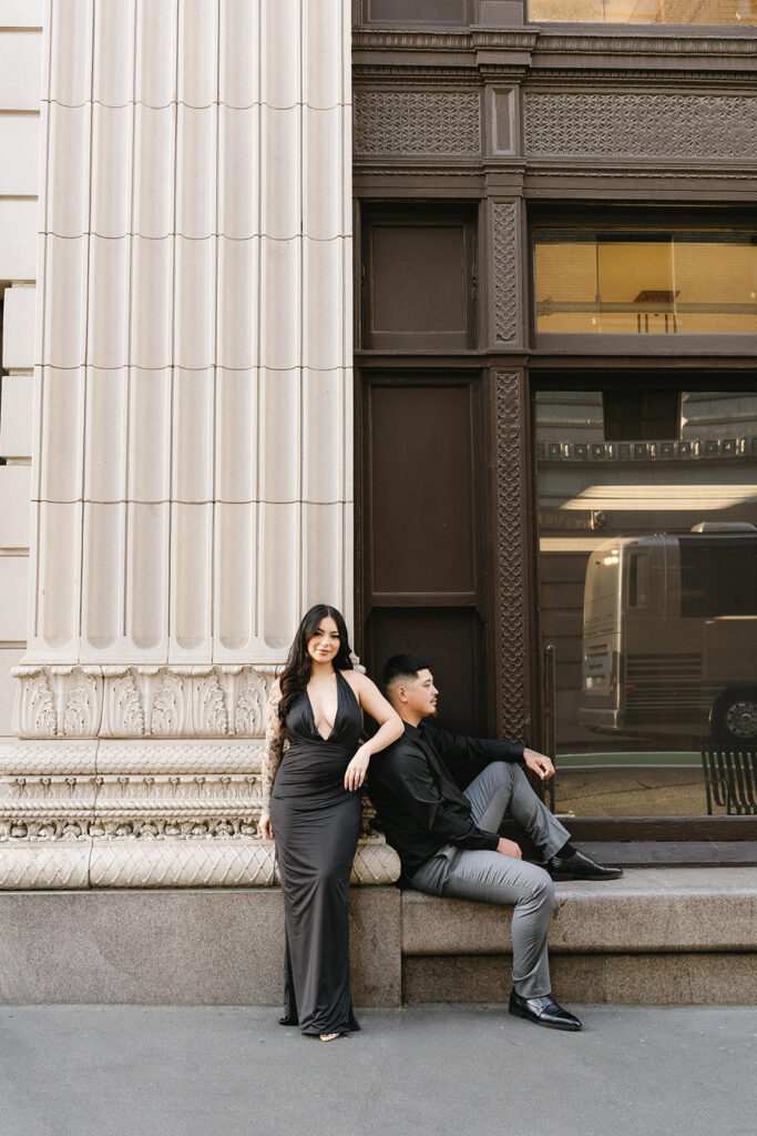 couple posing for engagement photos
