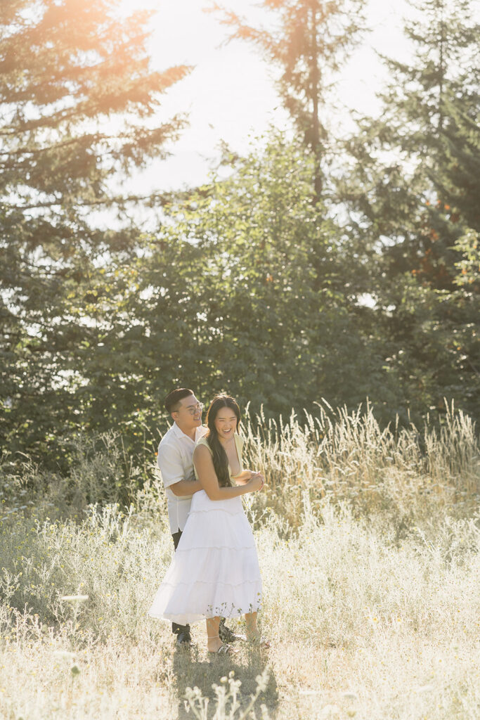 a summertime engagement photoshoot
