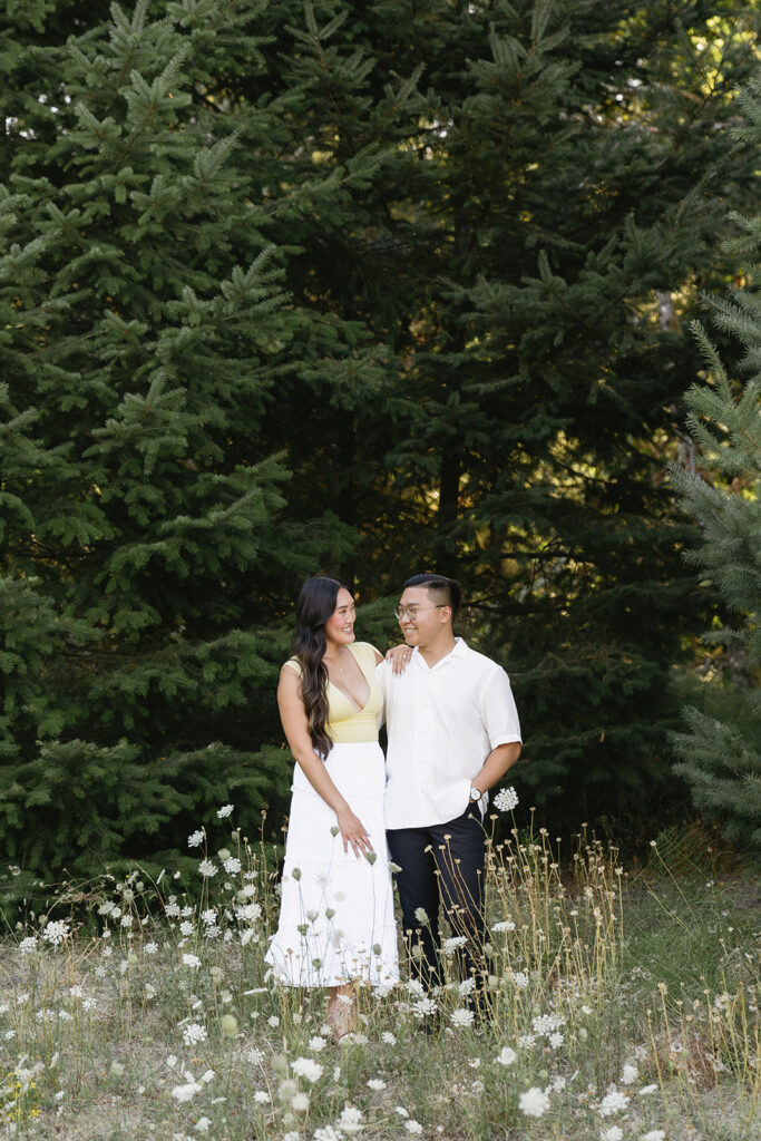 portland engagement photos in a field
