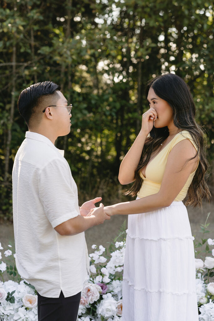 portland engagement photos in a field
