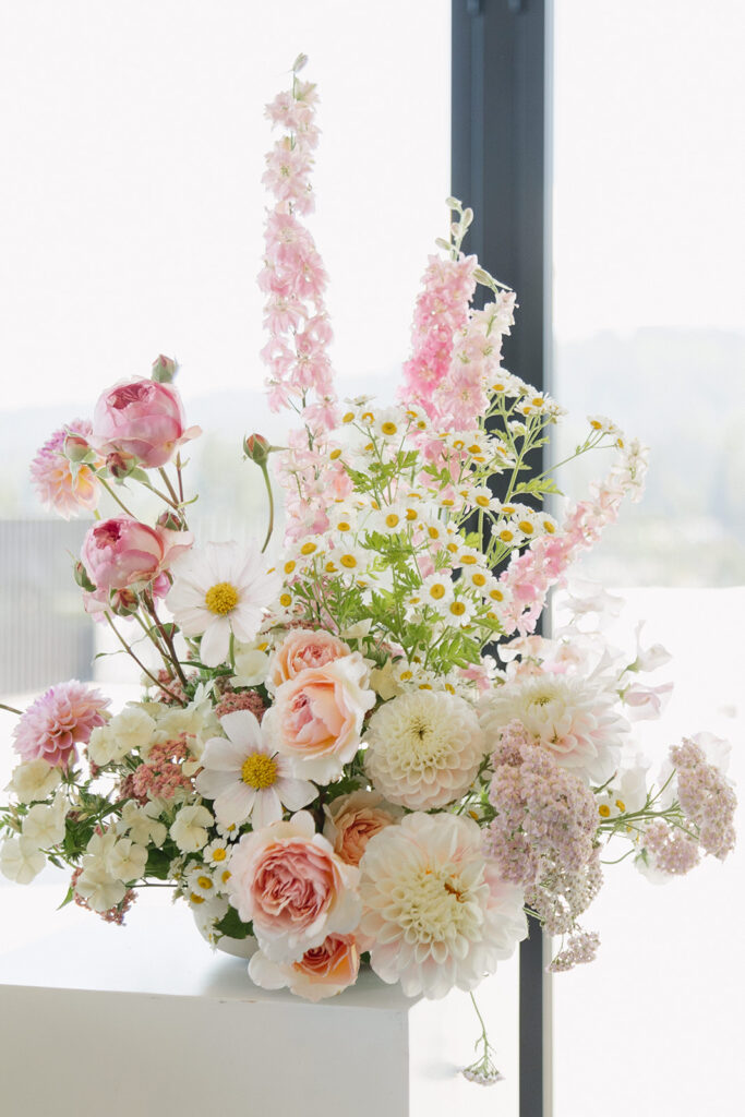 a wedding photoshoot in oregon
