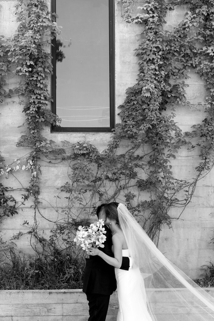 a wedding photoshoot in oregon
