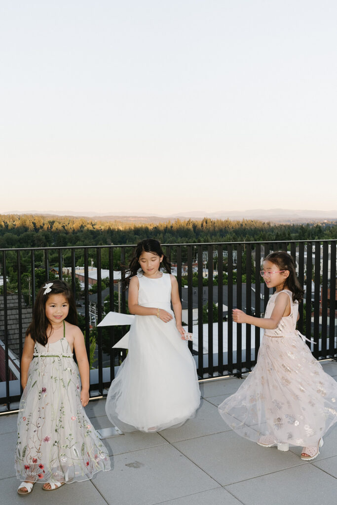 a wedding photoshoot in oregon
