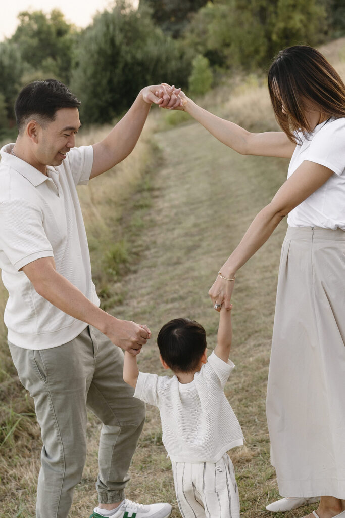 a family photoshoot in oregon
