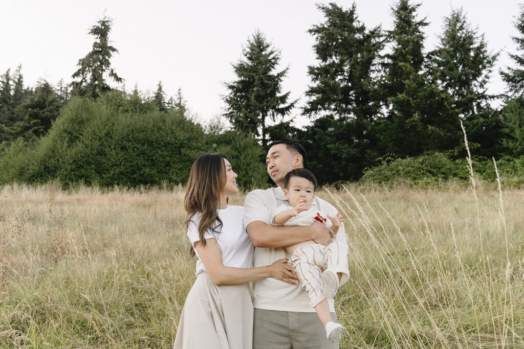 a family photoshoot in oregon
