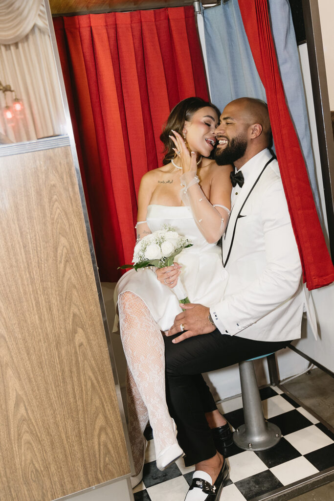 las vegas elopement photos
