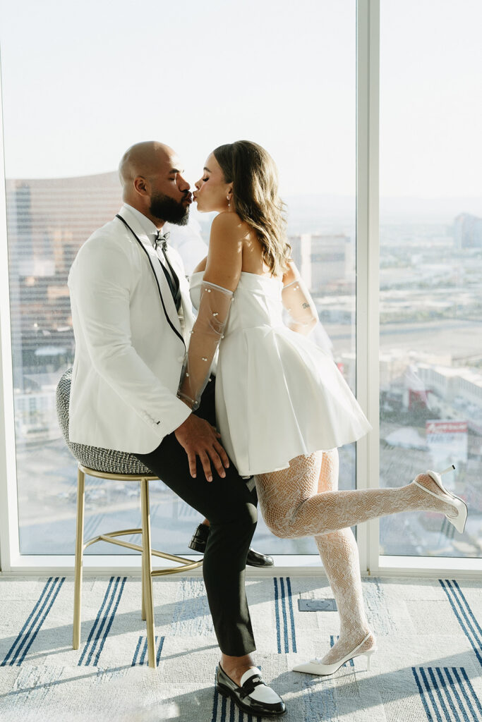 las vegas elopement photos
