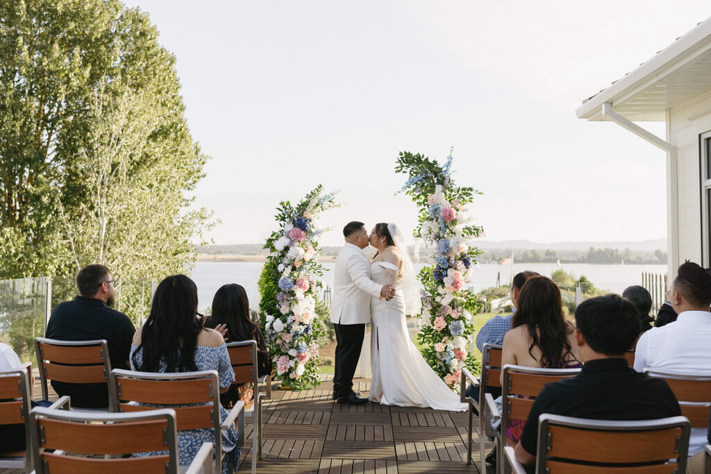 a micro elopement wedding in vancouver
