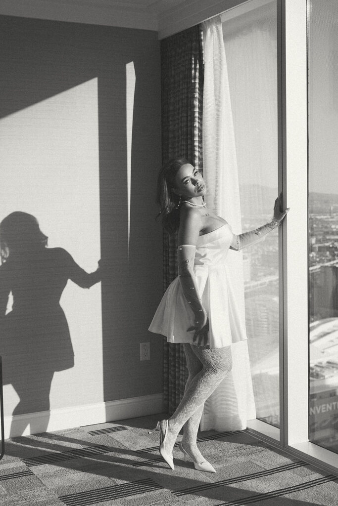 a vintage micro wedding in vegas
