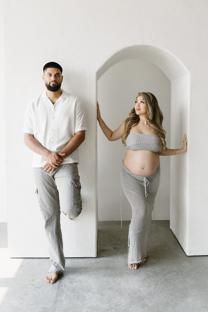 a maternity photoshoot in a studio
