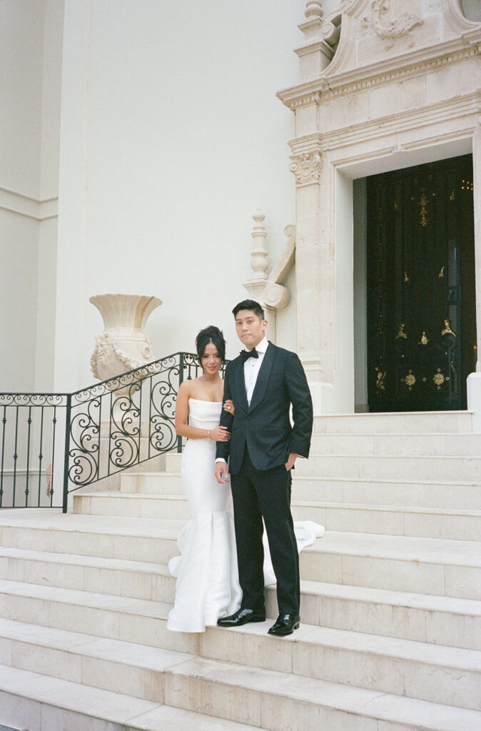 A luxurious and elegant wedding in Houston with timeless details and beautifully captured moments.
