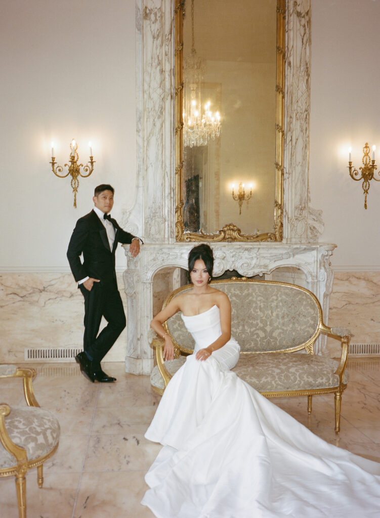 A sophisticated Houston wedding showcasing minimal yet stunning decor and classic wedding portraits.
