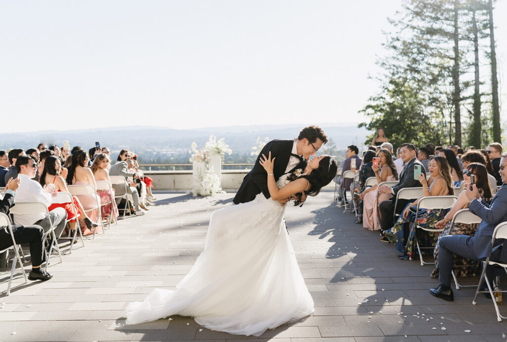 A perfectly organized Portland wedding by Your Perfect Bridesmaids.