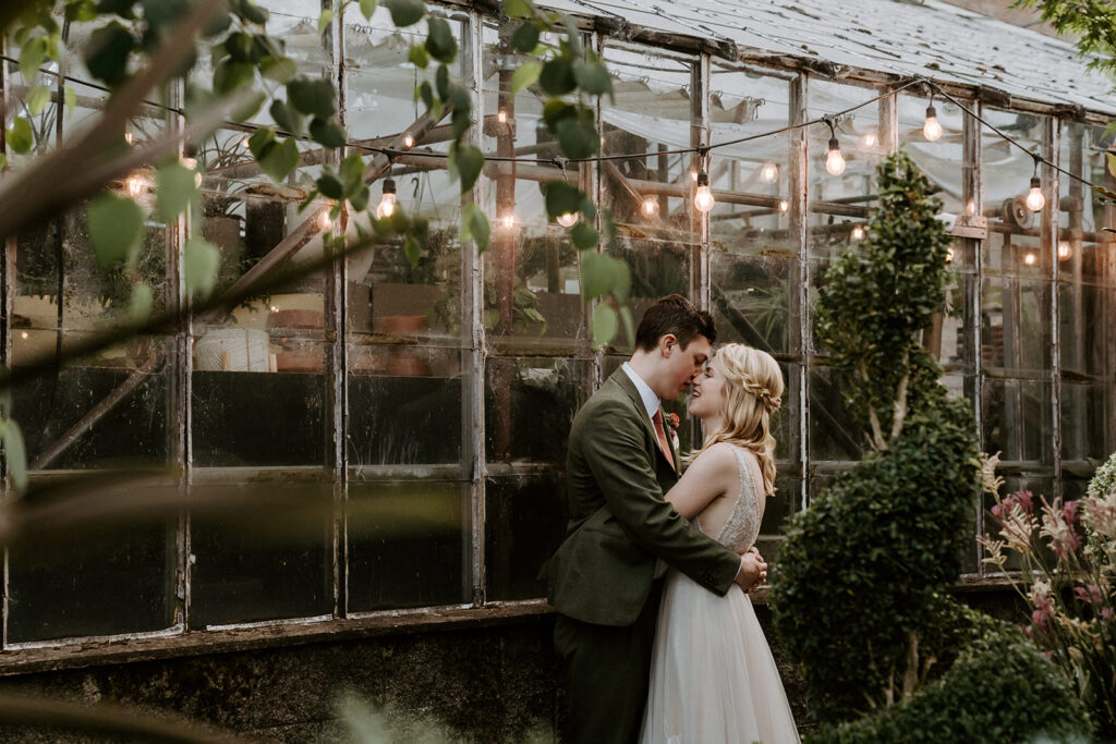 A garden wedding at Blockhouse in Downtown Portland