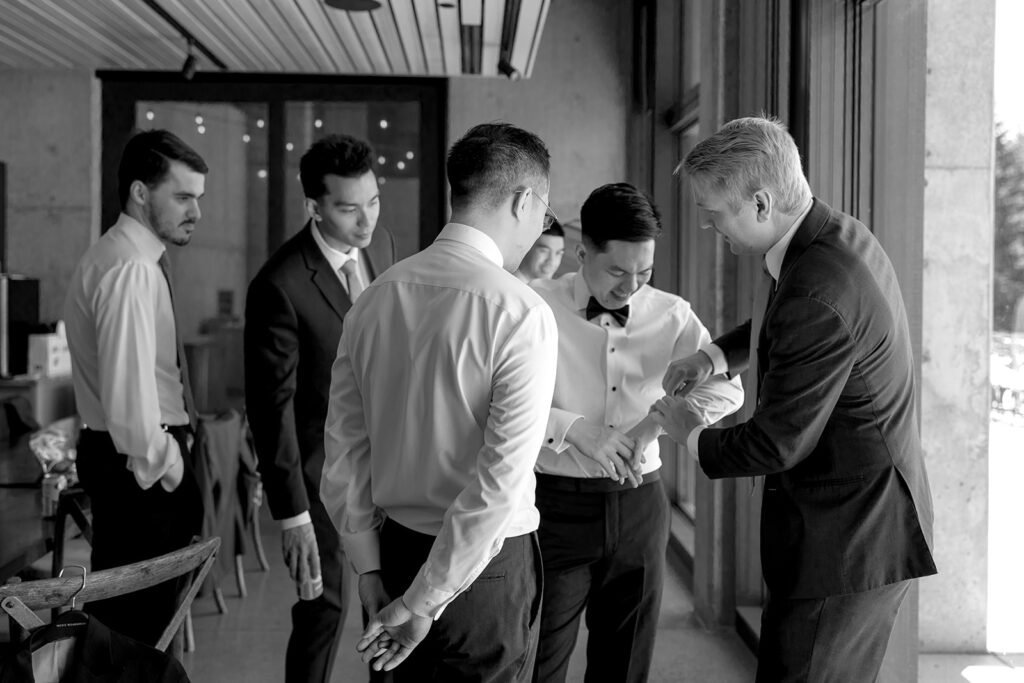 Bridal party getting ready for a amaterra winery wedding