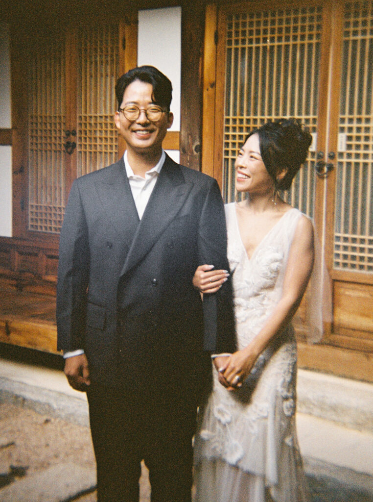 Elegant details from an intimate wedding in Seoul showcasing traditional Korean design and soft natural light.
