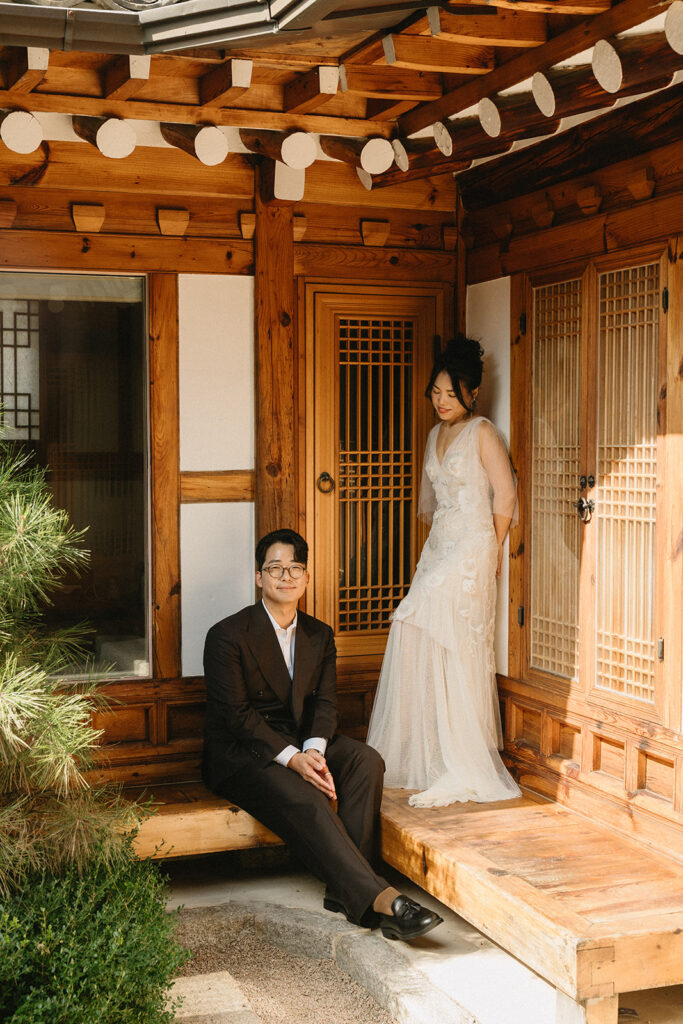 Elegant details from an intimate wedding in Seoul showcasing traditional Korean design and soft natural light.
